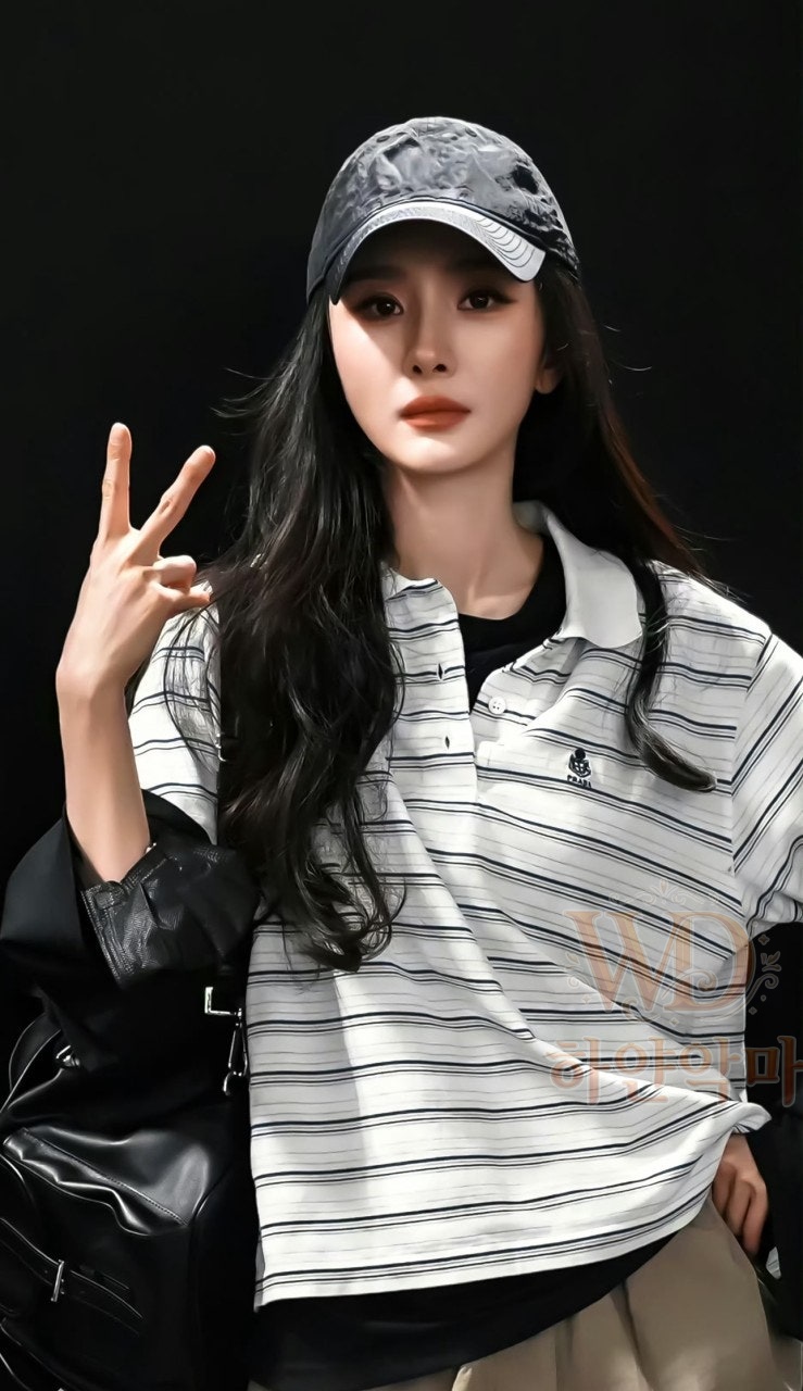 2026프라다신상티셔츠-2.jpg