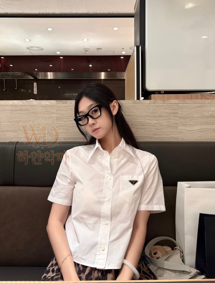 2026프라다신상-반팔셔츠-2.jpg