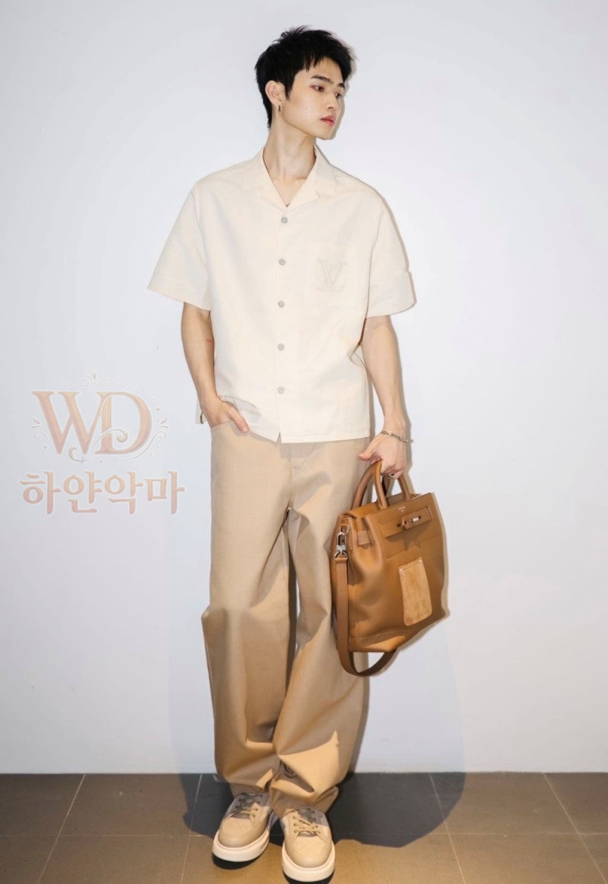 루이비통신상의류-남성반팔셔츠-하얀악마 (1).jpg
