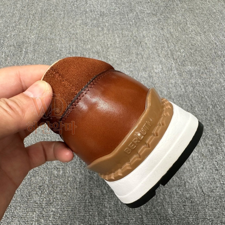 벨루티남자운동화-하얀악마-14.jpg