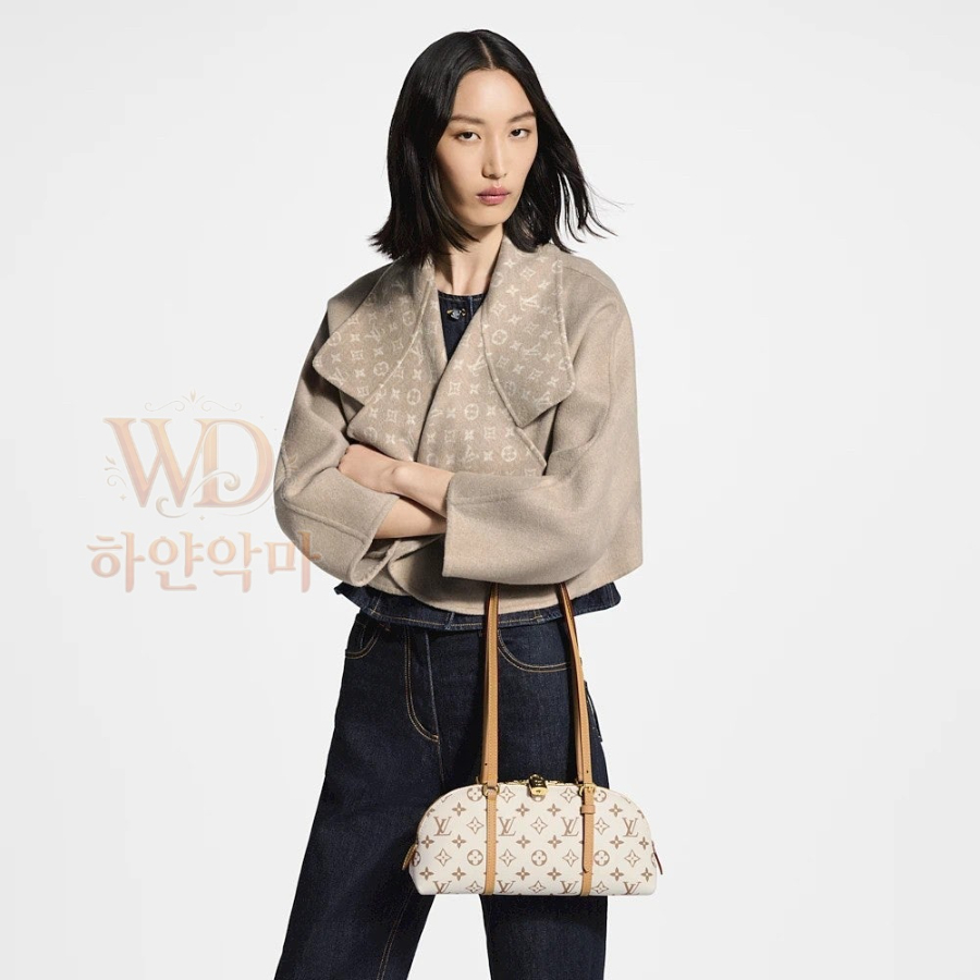루이비통EW-M2A457-하얀악마-1.jpg