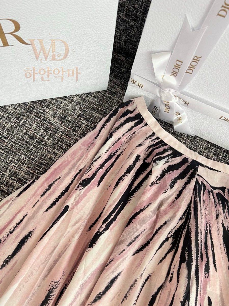 디올신상치마-하얀악마-12.jpg