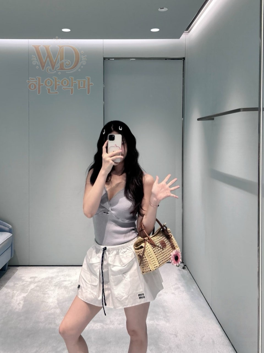 미우미우신상나시-하얀악마-2.jpg