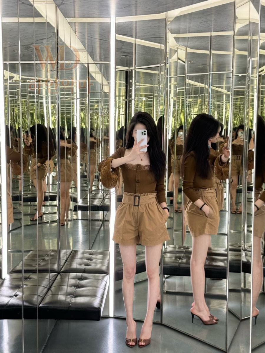 생로랑2026신상반바지-하얀악마-2.jpg