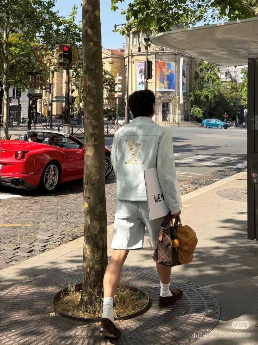 루이비통청자켓-하얀악마 (2).jpg