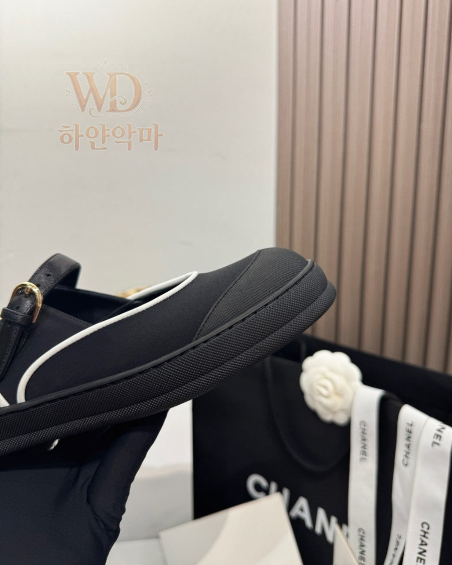 샤넬2026코코비치-메리제인-하얀악마-14.jpg