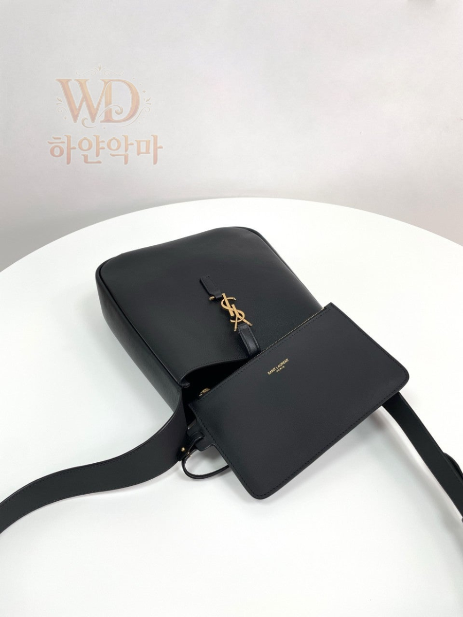 생로랑LE5A7-하얀악마-11.jpg