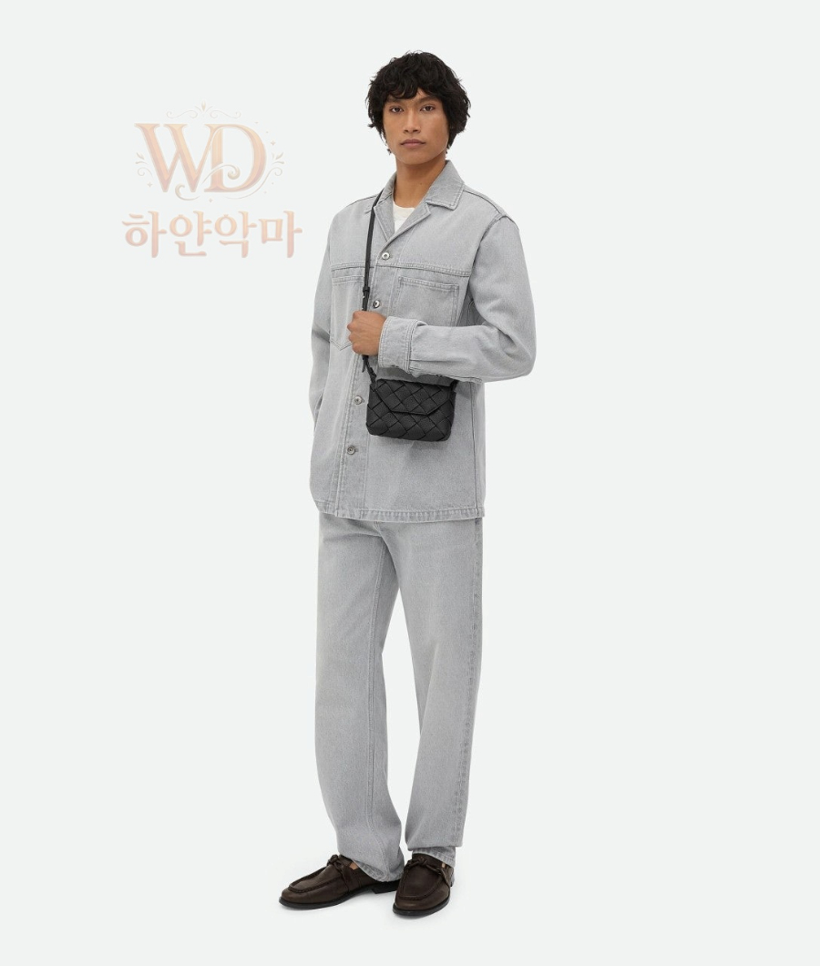 보테가디아고크로스백-하얀악마-1.jpg