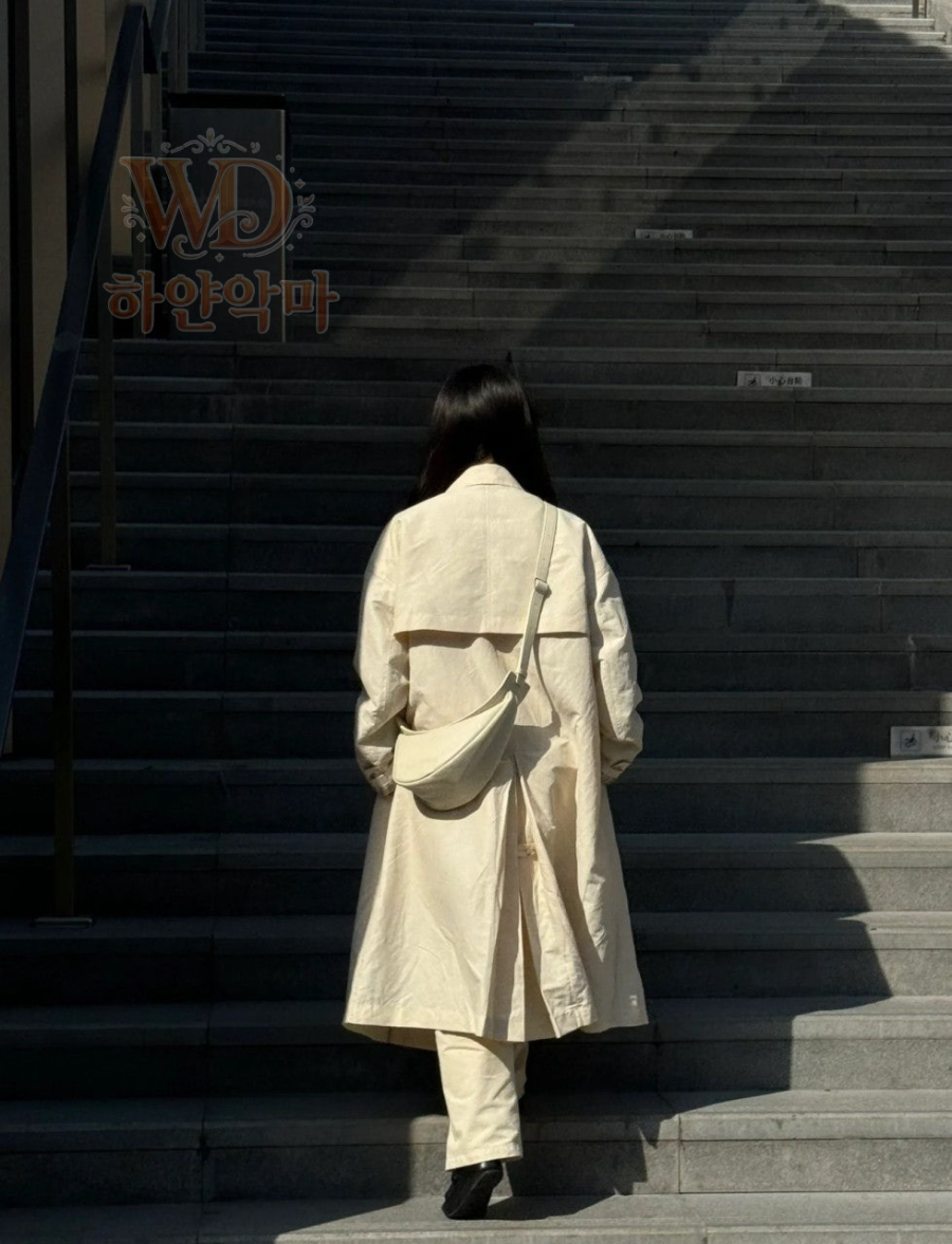 더로우바나나백-하얀악마-1.jpg