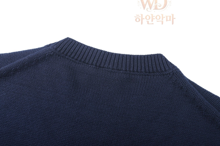 디올니트스웨터-하얀악마-17.jpg