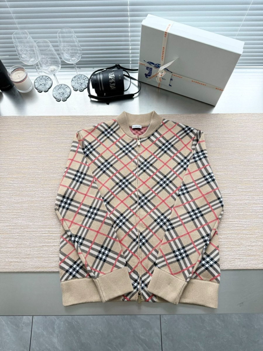 남자-버버리신상-가디건-12.jpg