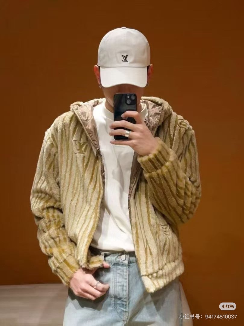 남자-루이비통호피-후드자켓-2.jpg