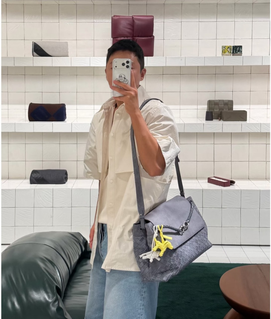 남성-보테가메신저백-807715-1.jpg